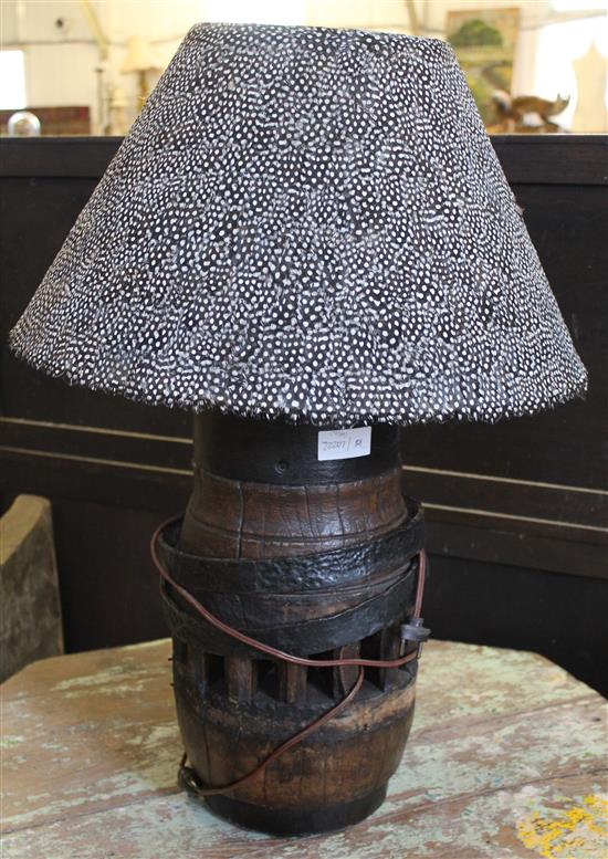 Barrel lamp